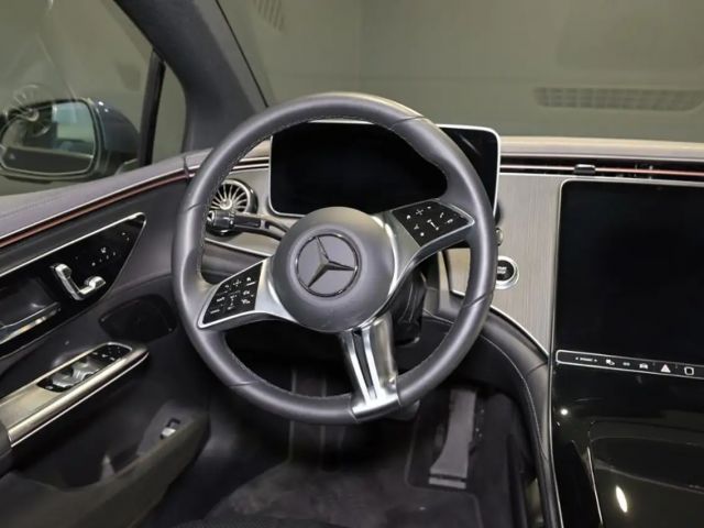 Mercedes-Benz EQE 300 Advanced Sedan
