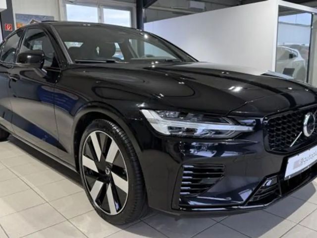 Volvo S60 AWD Dark Recharge Ultimate