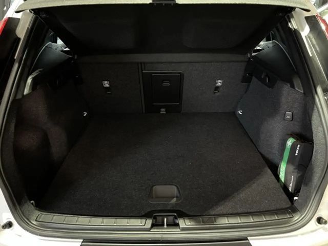 Volvo XC40 Momentum T3