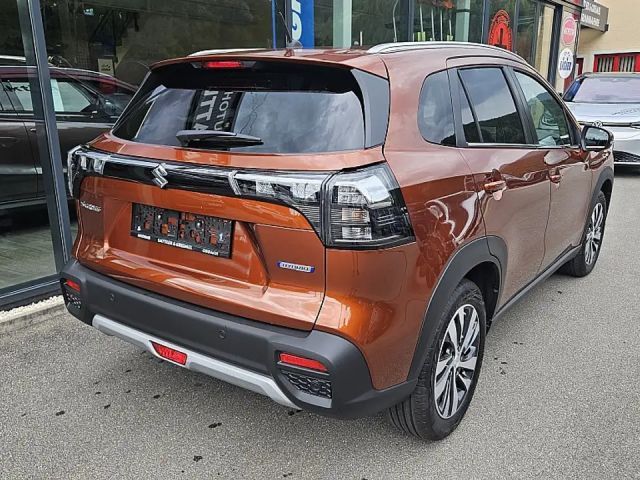 Suzuki S-Cross AllGrip Flash Hybrid