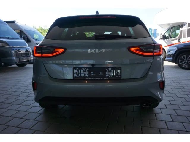Kia Ceed 1.5T 140 Ultimate Edition Style JBL 17''LM Navi LE
