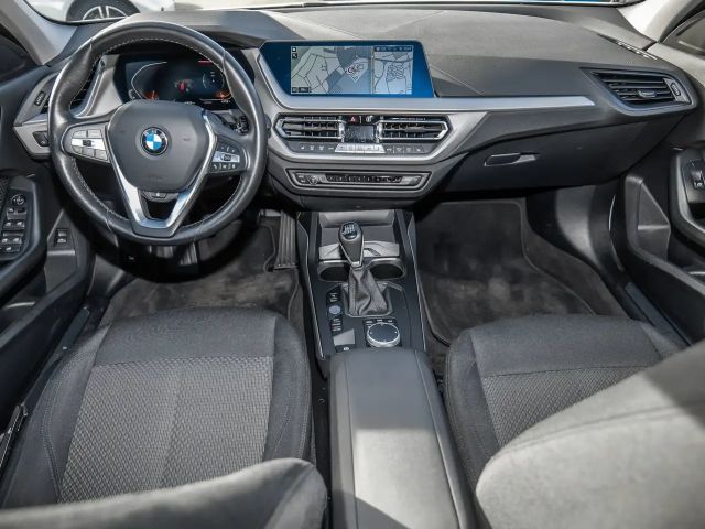 BMW 116 116d 5-deurs Advantage pakket Sedan