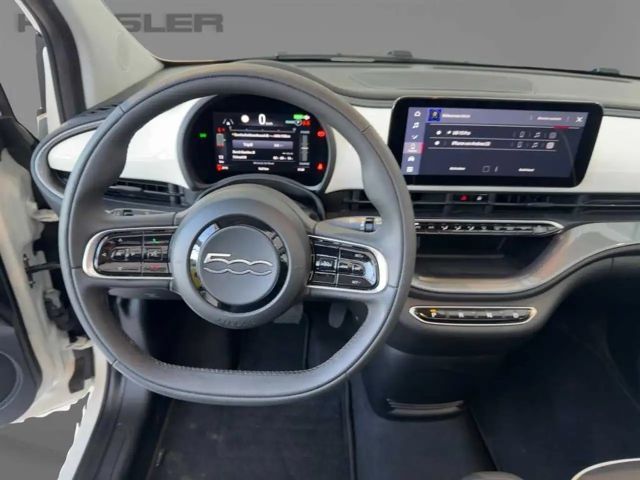 Fiat 500 Cabriolet *Tempomat*UConnect*Klima*AppleCarplay*