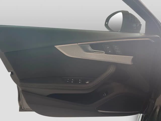 Audi RS4 Quattro S-Tronic