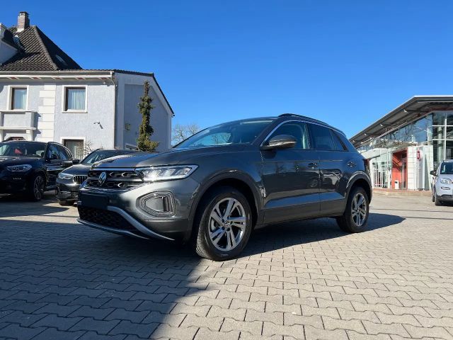 Volkswagen T-Roc 1.5 TSI DSG Life