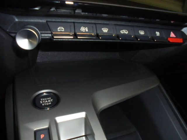 Peugeot 408 GT-Line Hybrid