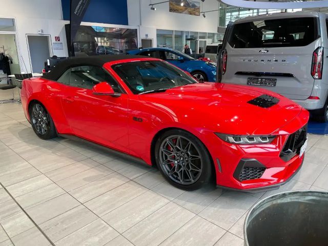 Ford Mustang Convertible GT 5.0 V8