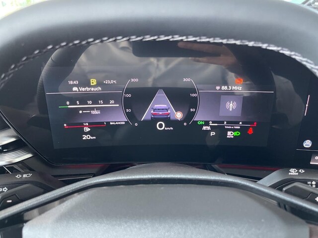 Audi A6 Avant Quattro S-Tronic