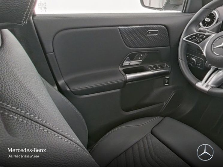 Mercedes-Benz GLA 180 Progressive