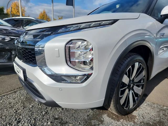 Mitsubishi Outlander 4WD