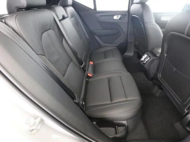 Volvo XC40 Dark Plus