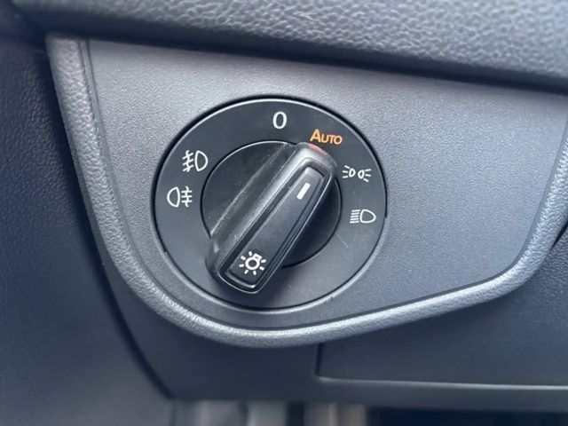 Volkswagen Polo 1.0 TSI DSG Style