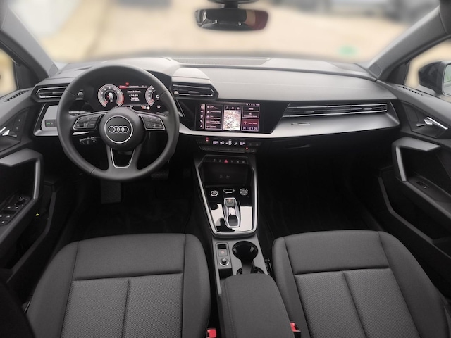 Audi A3 30 TFSI S-Tronic Sportback
