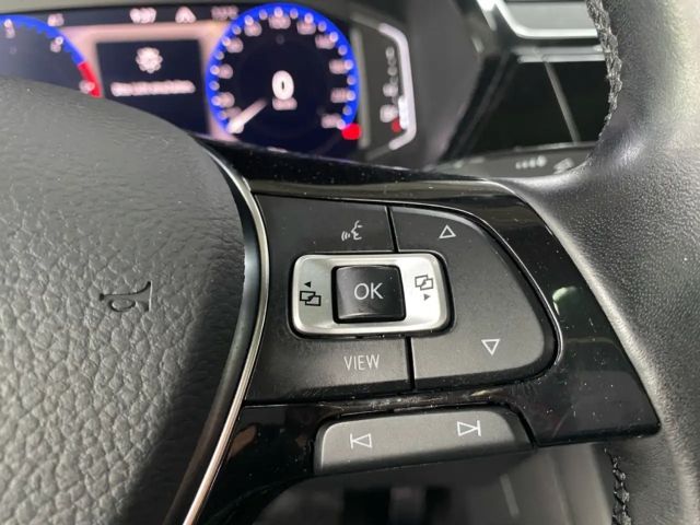 Volkswagen Touran 2.0 TDI DSG Highline