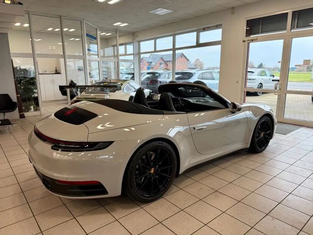 Porsche 992 Cabrio Carrera