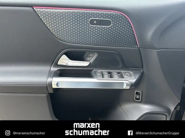 Mercedes-Benz EQB 300 4MATIC Progressive