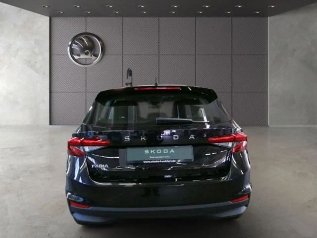 Skoda Fabia 1.0 Essence FrontAssist LaneAssist LED