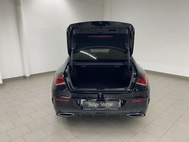 Mercedes-Benz CLA 220 AMG Line CLA 220 d Coupé