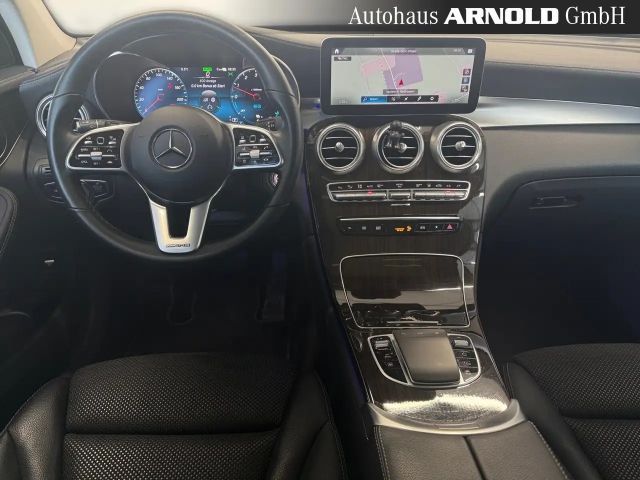 Mercedes-Benz GLC 300 4MATIC AMG Line
