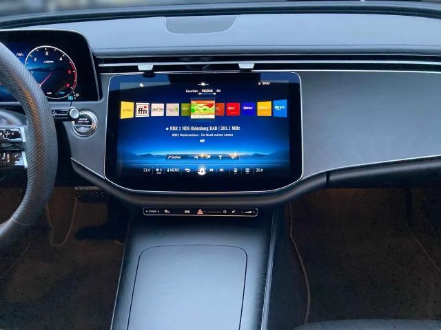 Mercedes-Benz E 220 AMG Line E 220 d Estate