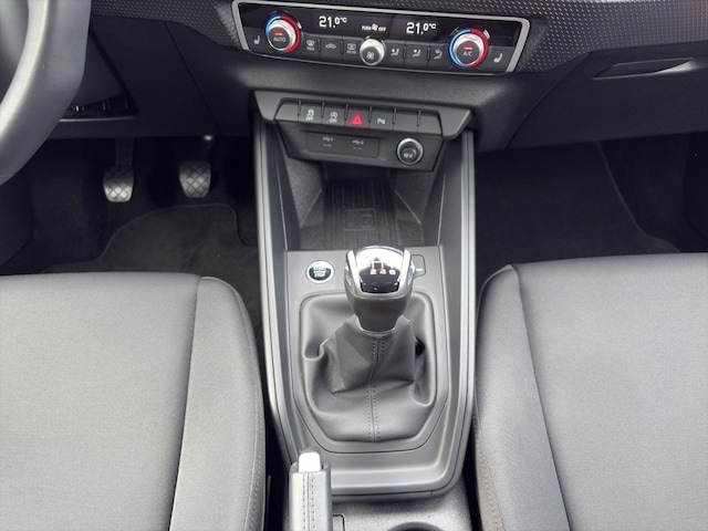 Audi A1 30 TFSI Allstreet