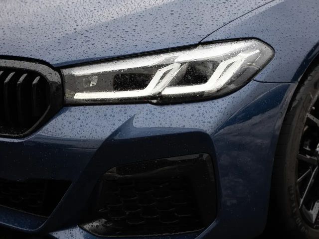 BMW 530 530d M-Sport Touring xDrive