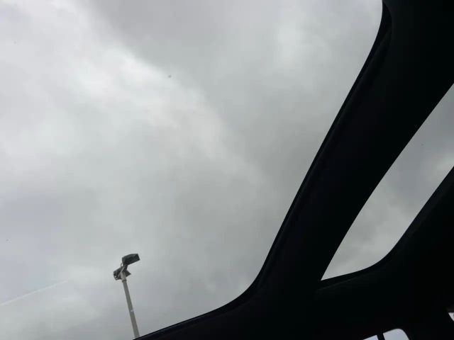 Mercedes-Benz EQB 300 4MATIC AMG Line