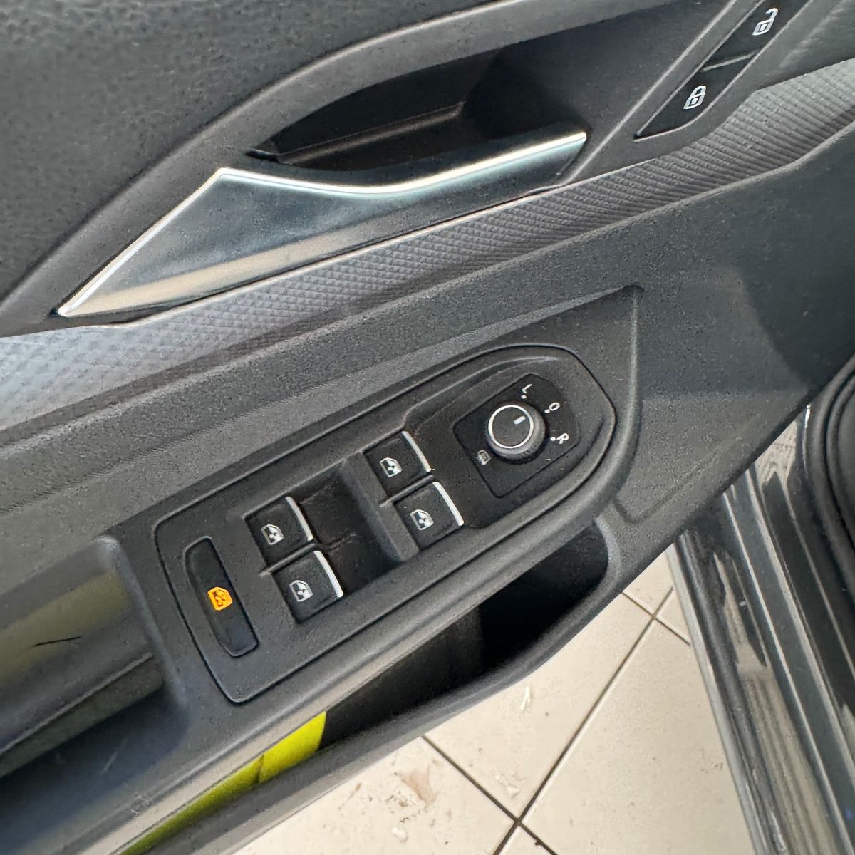 Volkswagen Golf 1.5 eTSI Golf VIII Life