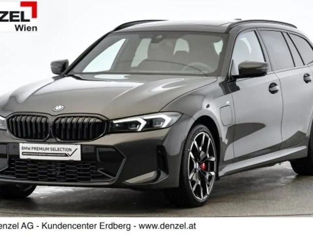 BMW 330 330e Touring xDrive