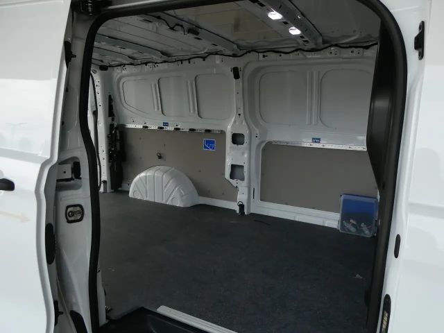 Volkswagen Transporter Lang T7