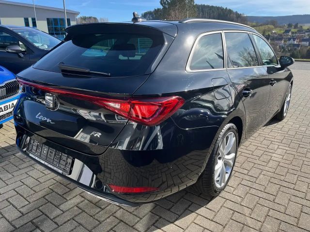 Seat Leon 1.5 eTSI DSG FR-lijn Sportstourer