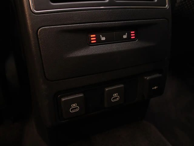 Jaguar F-Pace AWD D300 R-Dynamic