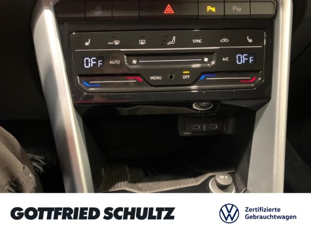 Volkswagen T-Roc T-Roc GOAL TSI NAVI SITZHEIZUNG EINPARKHILFE LED