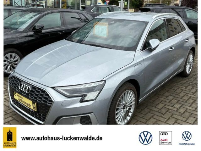 Audi A3 40 TFSI Hybride S-Tronic Sedan
