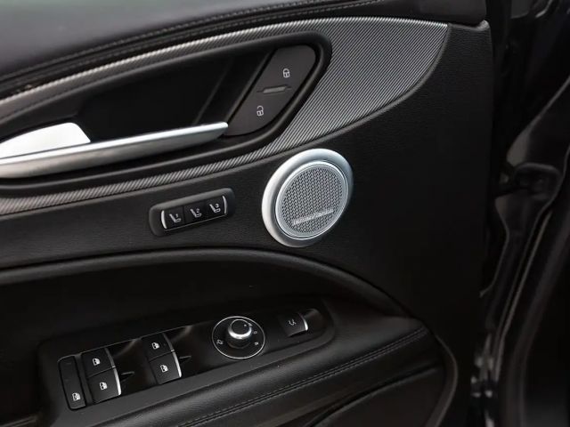 Alfa Romeo Stelvio AT8 Q4 TI Veloce