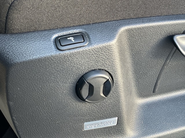 Volkswagen Touran 2.0 TDI DSG R-Line