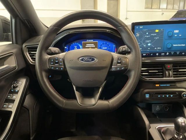 Ford Focus EcoBoost ST Line