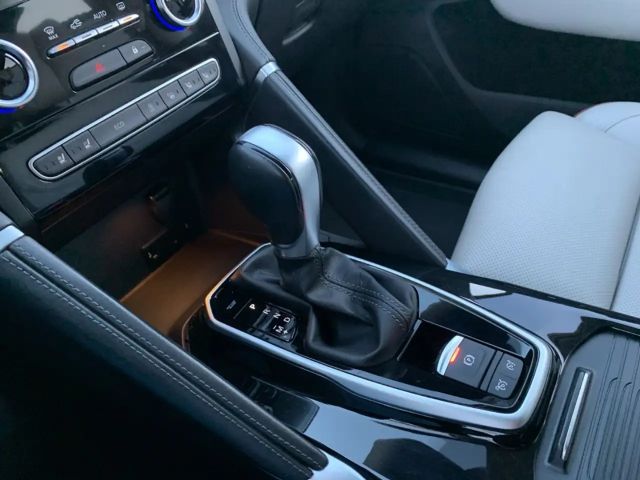 Renault Koleos Blue Initiale Paris