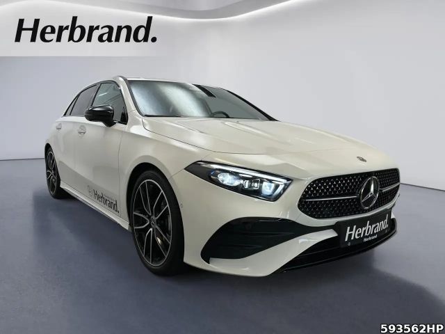 Mercedes-Benz A 180 A 180 d AMG Line