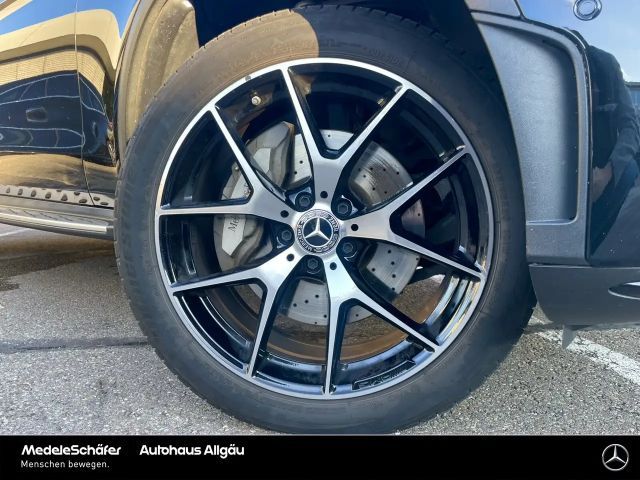 Mercedes-Benz GLC 300 4MATIC AMG Line