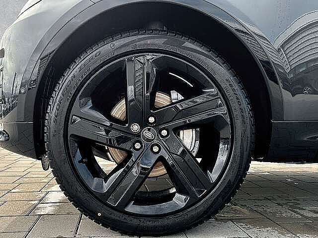 Land Rover Discovery D300 Dynamic HSE