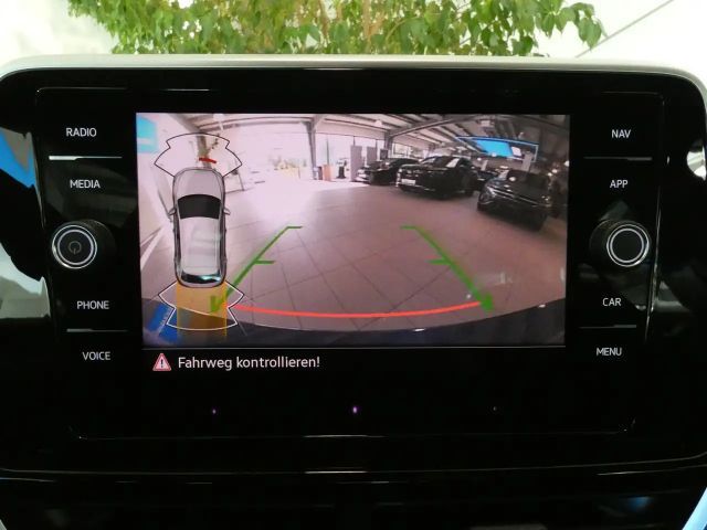 Volkswagen T-Roc 1.5 TSI DSG R-Line