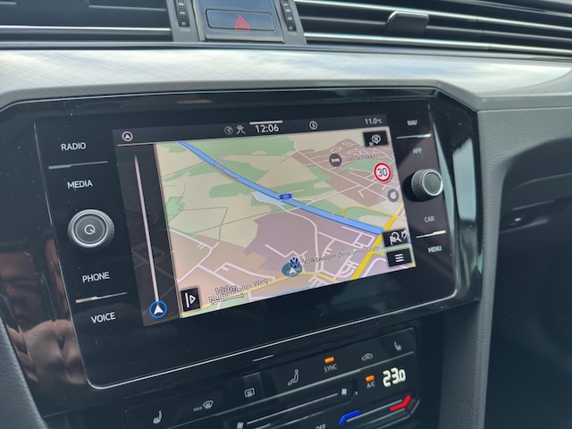 Volkswagen Passat 2.0 TDI Business DSG Variant