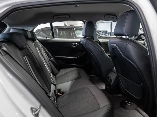 BMW 118 118i Advantage pakket Sedan