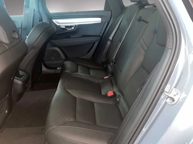 Volvo V90 Cross Country AWD Plus