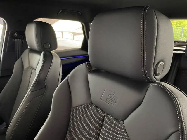 Audi Q3 35 TFSI Business S-Line