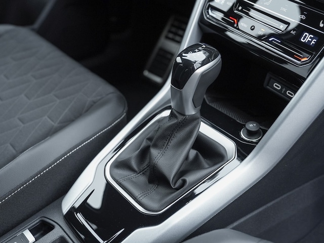 Volkswagen T-Roc T-Roc GOAL Plus 2.0 TDI 150 PS DSG WR Rear AHV