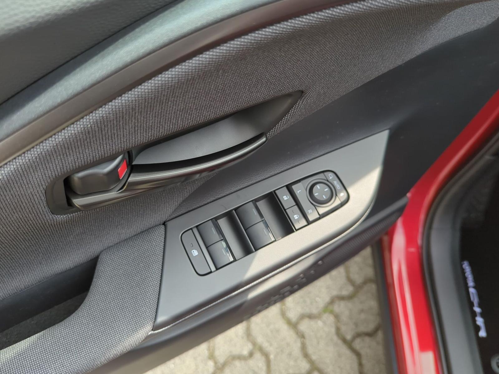 Toyota C-HR Team D Voorwielaandrijving