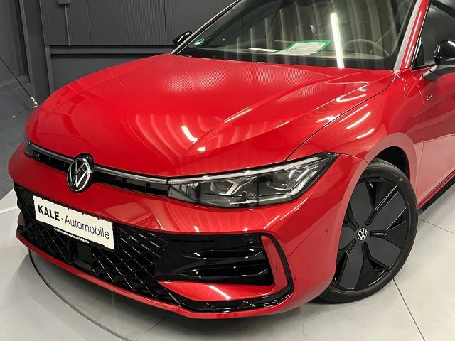 Volkswagen Passat R-Line Style Variant