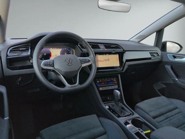 Volkswagen Touran 1.5 TSI DSG Highline